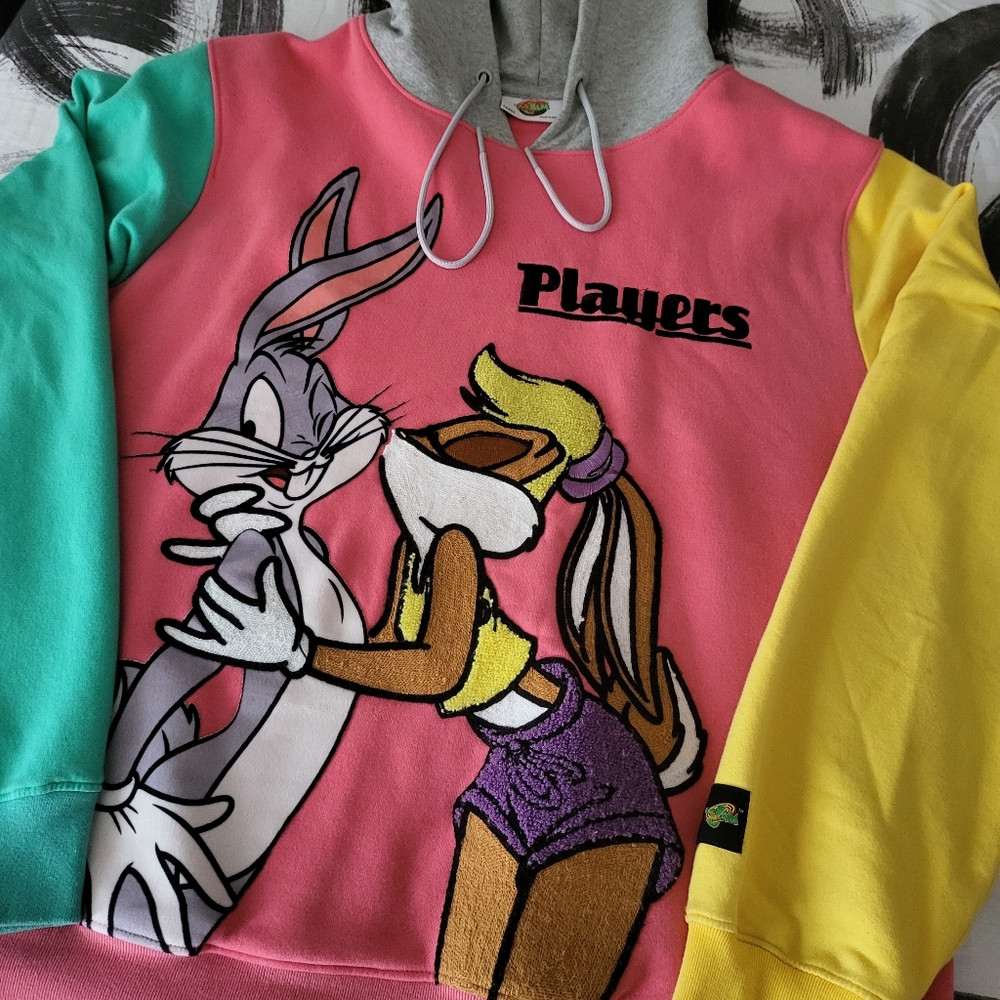 Sweatshirt